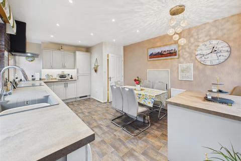 3 bedroom semi-detached bungalow for sale, Swanland Butts Close, Kirk Ella