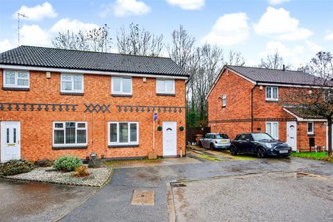 3 bedroom semi-detached house for sale, Honeysuckle Grove, Nottingham