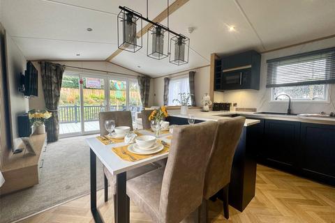 3 bedroom park home for sale, Chewton Bunny, Hoburne Naish, New Milton, Hampshire, BH25