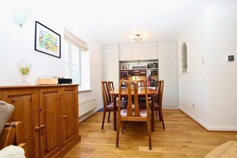 2 bedroom flat for sale, Century Court, Woking