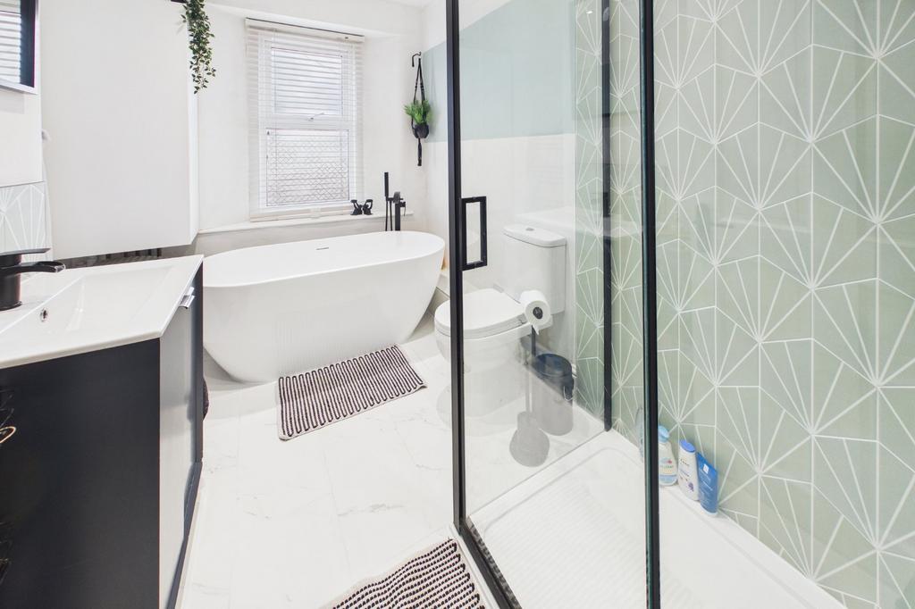 Ff Bathroom
