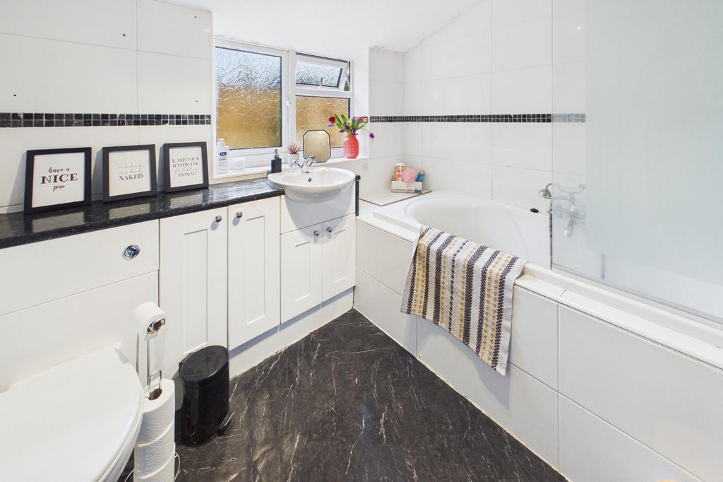 GF Bathroom