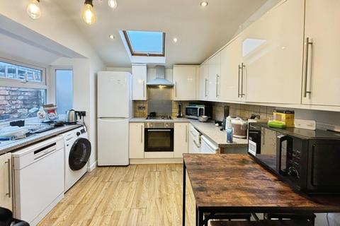 undefined, Moseley Road, Fallowfield, Manchester, Greater Manchester, M14