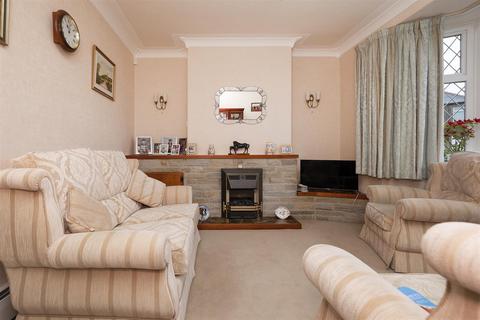 2 bedroom semi-detached house for sale, Gramfield Road, Huddersfield HD4