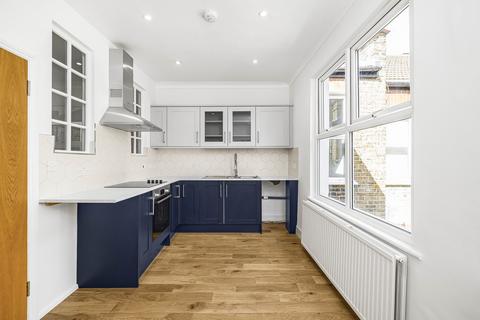 2 bedroom maisonette to rent, Marlow Road, London, SE20