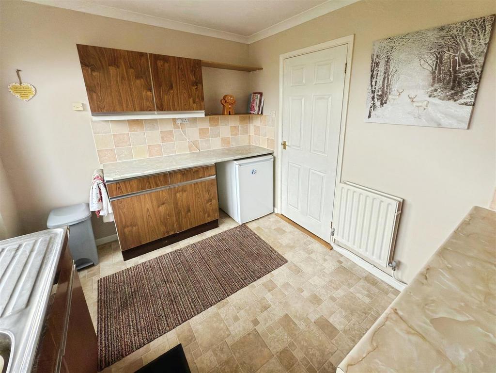 Acdbd2ea-KITCHEN.jpg