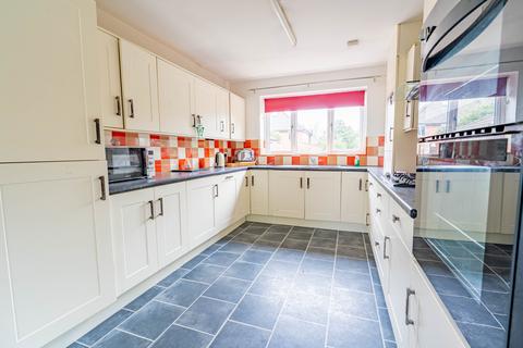 3 bedroom detached bungalow for sale, York YO26