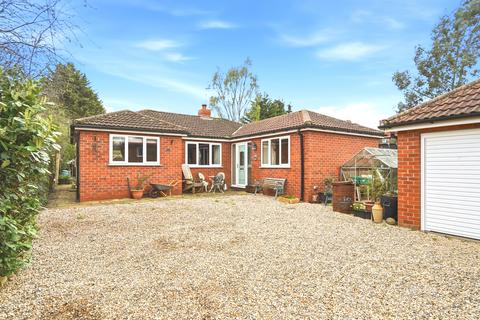 3 bedroom detached bungalow for sale, York YO26
