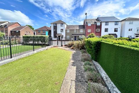 3 bedroom townhouse for sale, 120 Mudeford, Mudeford, Dorset. BH23 4AX