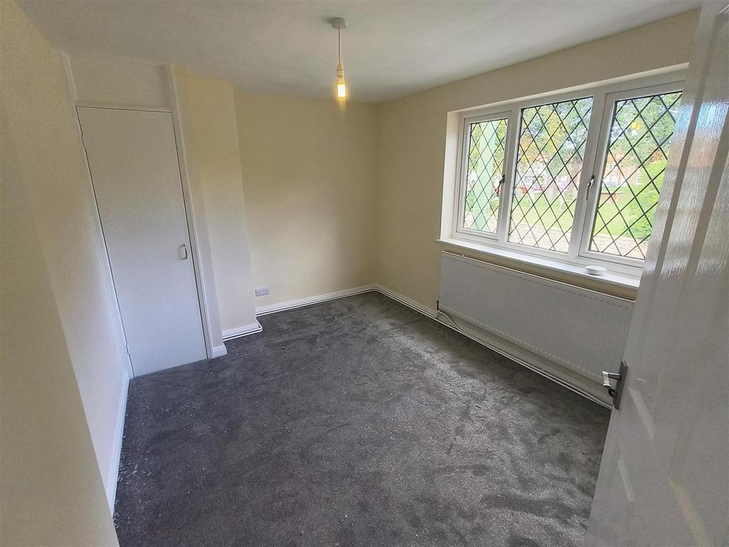 Bedroom 2.jpg