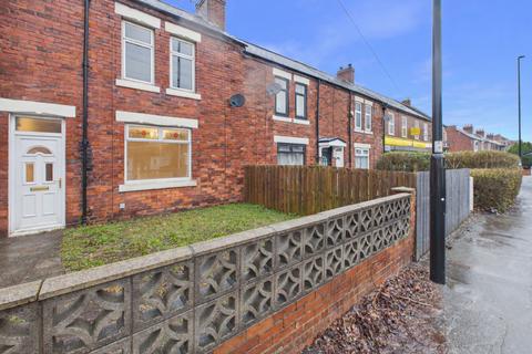 2 bedroom terraced house for sale, Station Road, Camperdown, NE12
