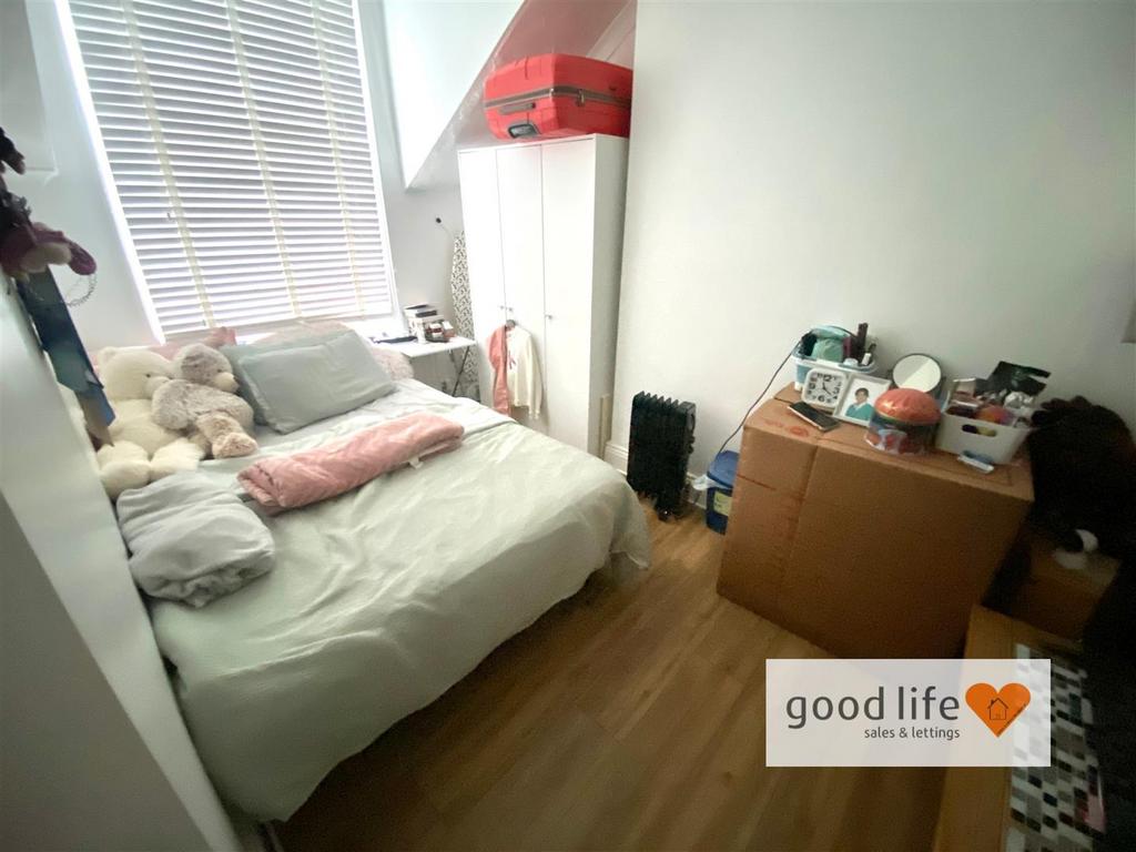 20260117 112141125 i OS12afordterrace.jpg