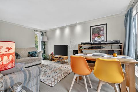 2 bedroom apartment for sale, Ouse Lea, York