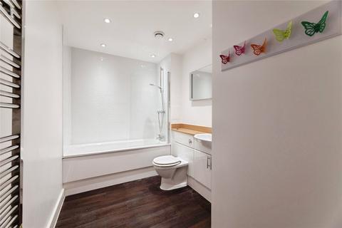 1 bedroom flat to rent, Heron Place, 4 Bramwell Way, Docklands/Excel, E16