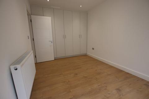 undefined, Purley Rise, Purley, CR8
