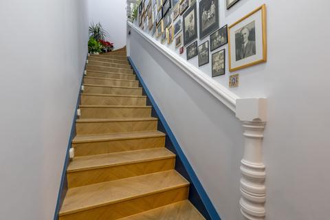 2 bedroom flat for sale, 8/2 Seaview Terrace, Joppa, EH15 2HD