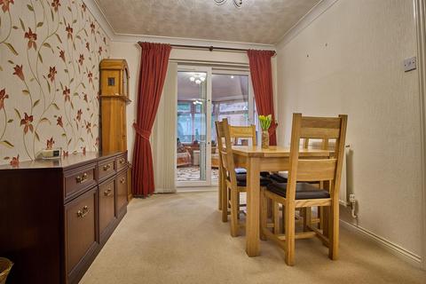 4 bedroom detached house for sale, Drake Way, Hinckley