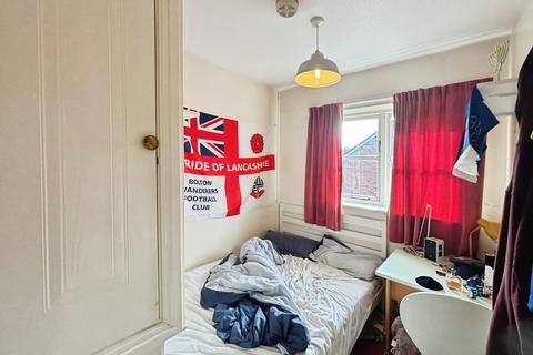undefined, Redshaw Close, Manchester, Greater Manchester, M14