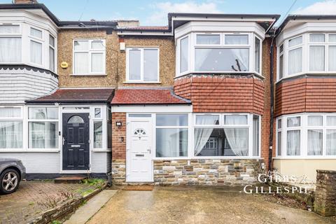 4 bedroom terraced house to rent, Turner Road, Edgware, HA8