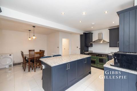 4 bedroom terraced house to rent, Turner Road, Edgware, HA8