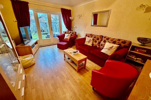 3 bedroom semi-detached house for sale, Lambourne Drive, Marton-In-Cleveland, Middlesbrough