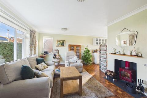 undefined, Cherry Orchard, Charlton, Pershore