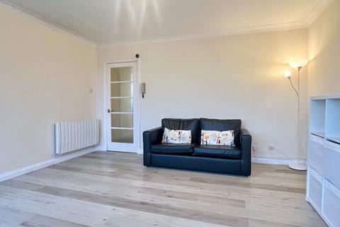 undefined, Falcon Court, Morningside, Edinburgh, EH10