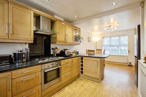 4 bedroom detached house for sale, The Crimbles, Wakefield WF4