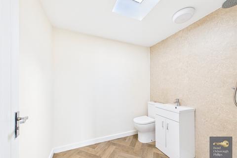 4 bedroom end of terrace house for sale, Dartington Fields, Torrington, Devon
