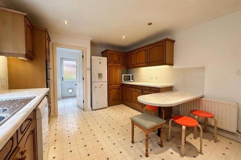5 bedroom detached house for sale, Cottage Gardens, Great Billing Village, Northampton NN3