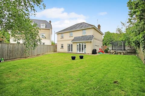 4 bedroom detached house for sale, Eastbury Way, Swindon, SN25