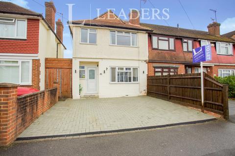 Rydens Way, GU22