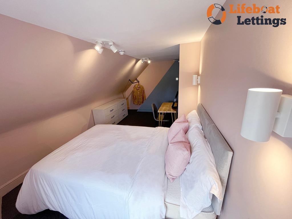 Bedroom 5a
