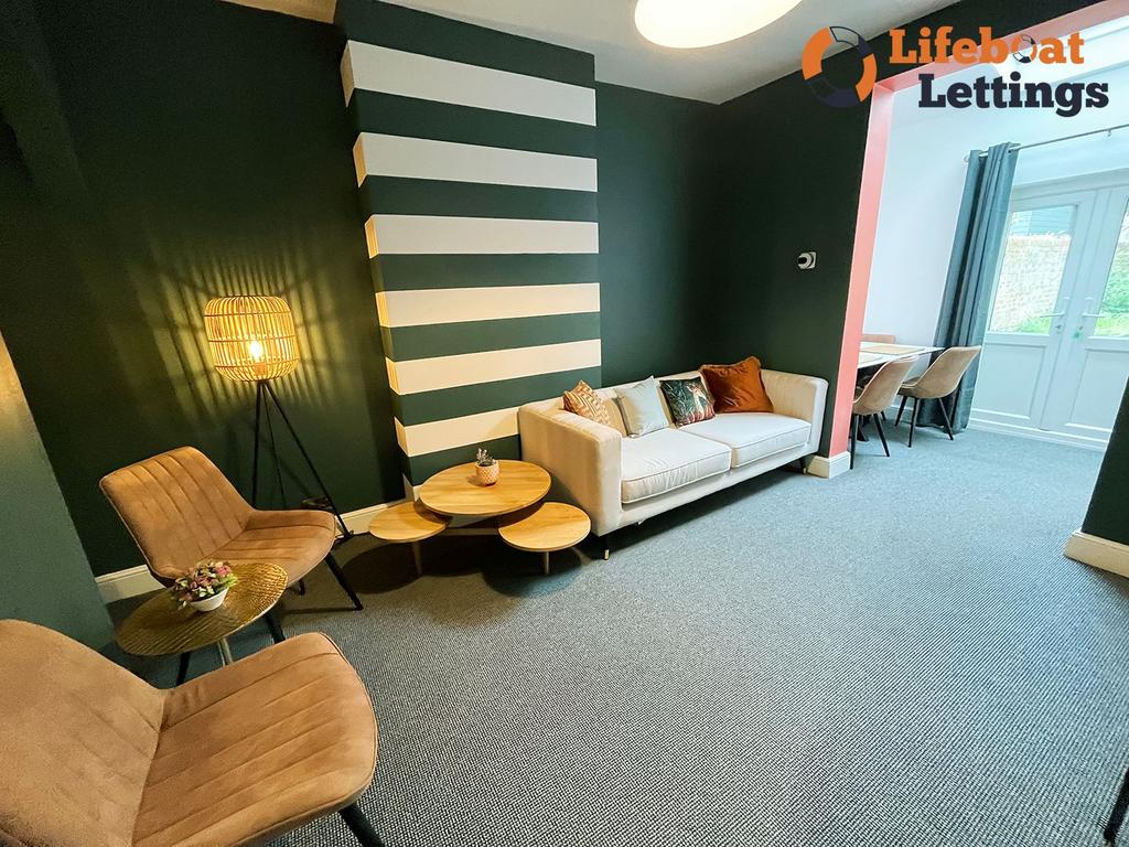 Shared lounge a