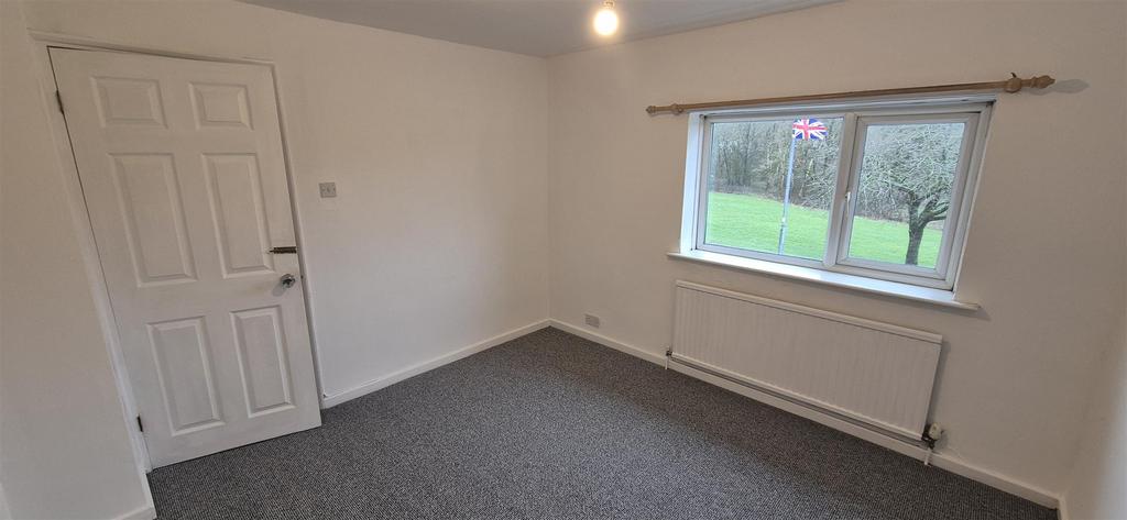 Front bedroom 1