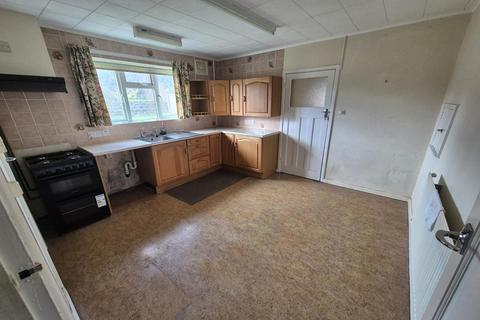 undefined, Lang Road, Crewkerne, TA18