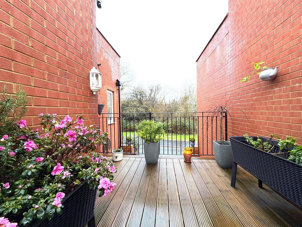 Sun Deck