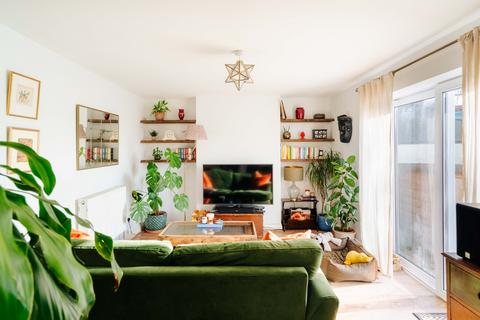 2 bedroom flat for sale, Knowle Park, Bristol BS4