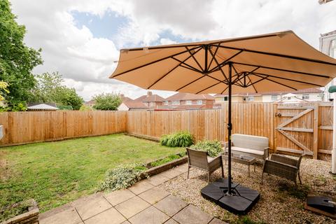 2 bedroom flat for sale, Knowle Park, Bristol BS4