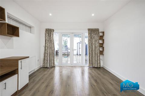 3 bedroom semi-detached house to rent, York Road, New Barnet, Hertfordshire, EN5