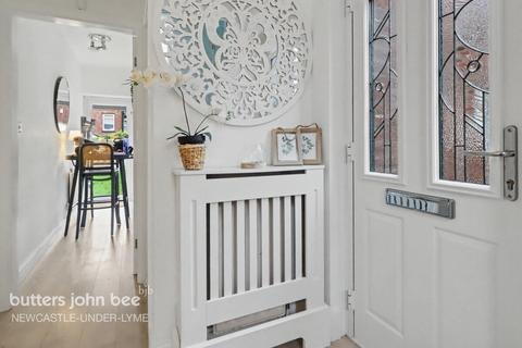 3 bedroom semi-detached house for sale, Basford Park Road, Newcastle