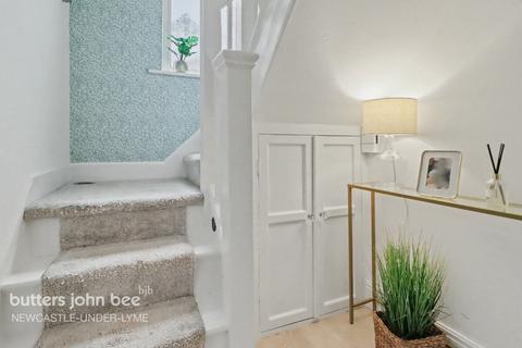 3 bedroom semi-detached house for sale, Basford Park Road, Newcastle