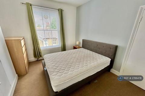 1 bedroom flat to rent, Tradescant Road, London, SW8