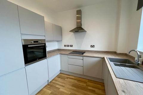 2 bedroom apartment to rent, Mabgate, Leeds, LS9