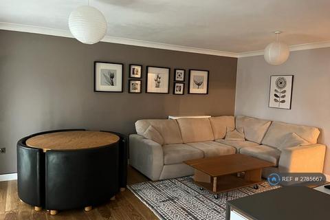 undefined, Concorde Court, Windsor, SL4