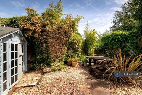 undefined, Double Bedrooms Maisonette  Redland, Bristol, BS6