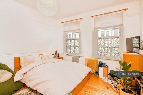 undefined, Oakmead Road, London, SW12
