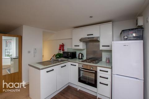 Studio to rent, Mutley Plain, PLYMOUTH