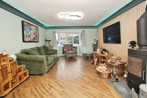 4 bedroom detached house for sale, The Hurst, Kidderminster DY14