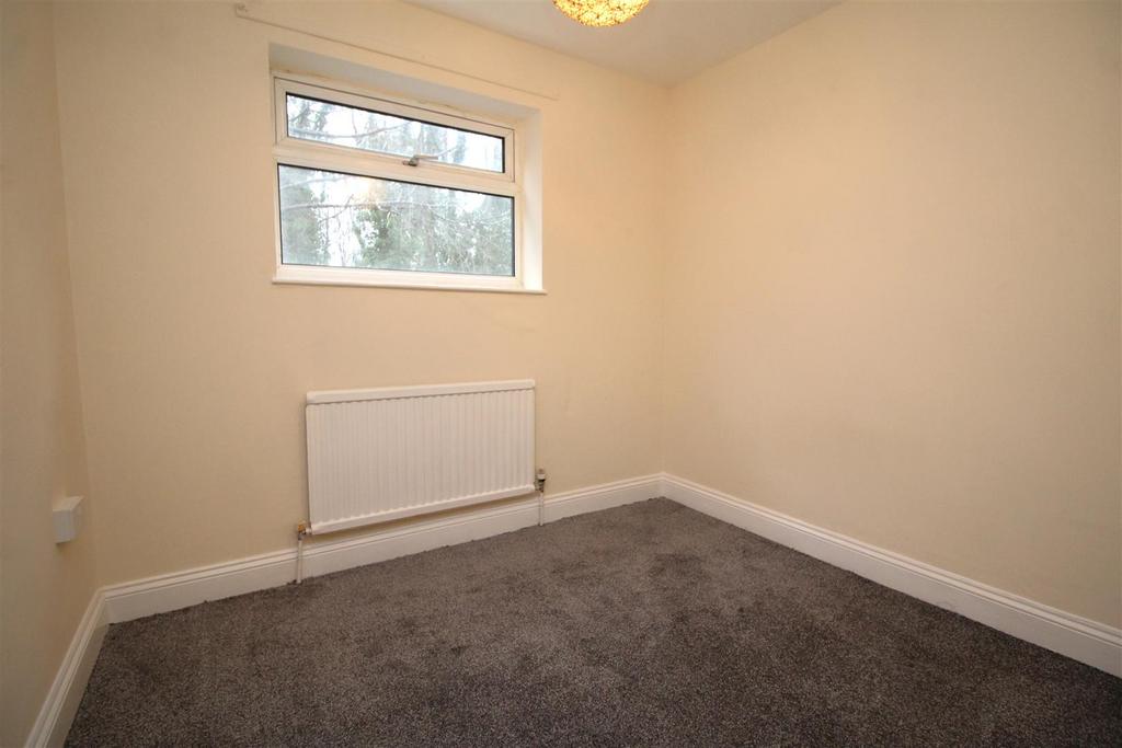 Bedroom 3 .JPG
